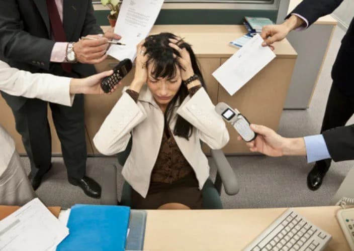 Comportamento e Relações Sociais dos Professores Frente ao Estresse Laboral