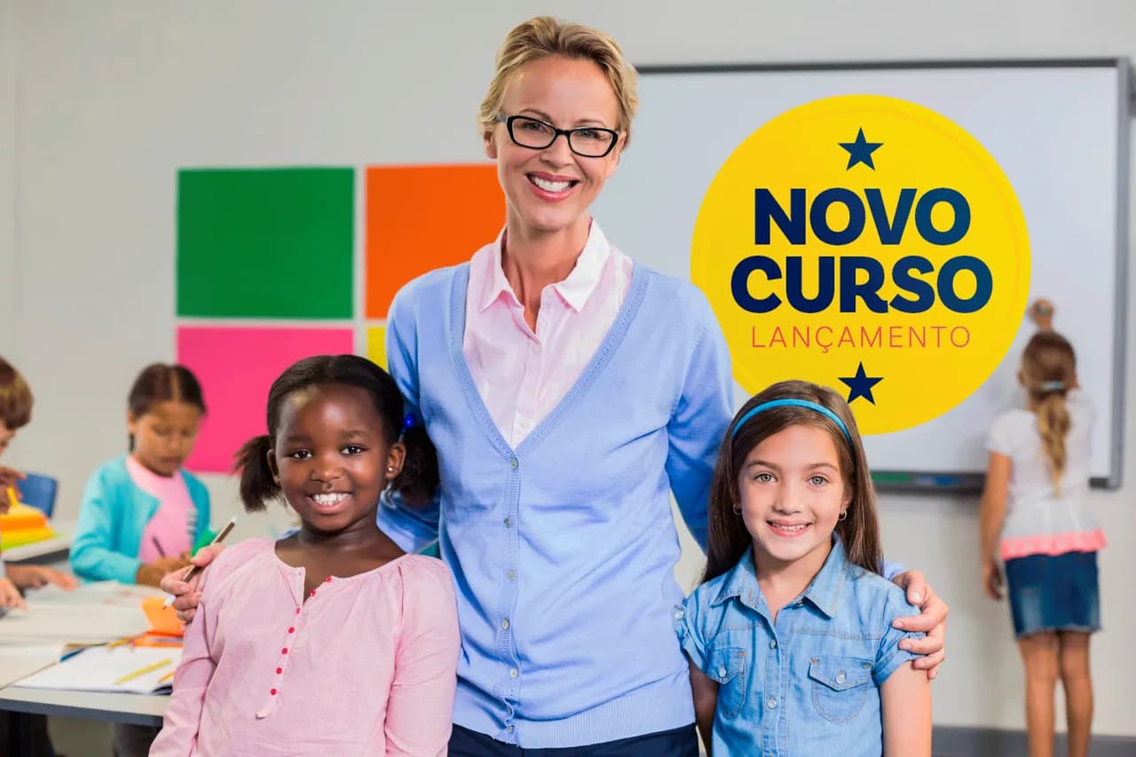 Profissional de Apoio Escolar: a formação deixou de ser opcional?